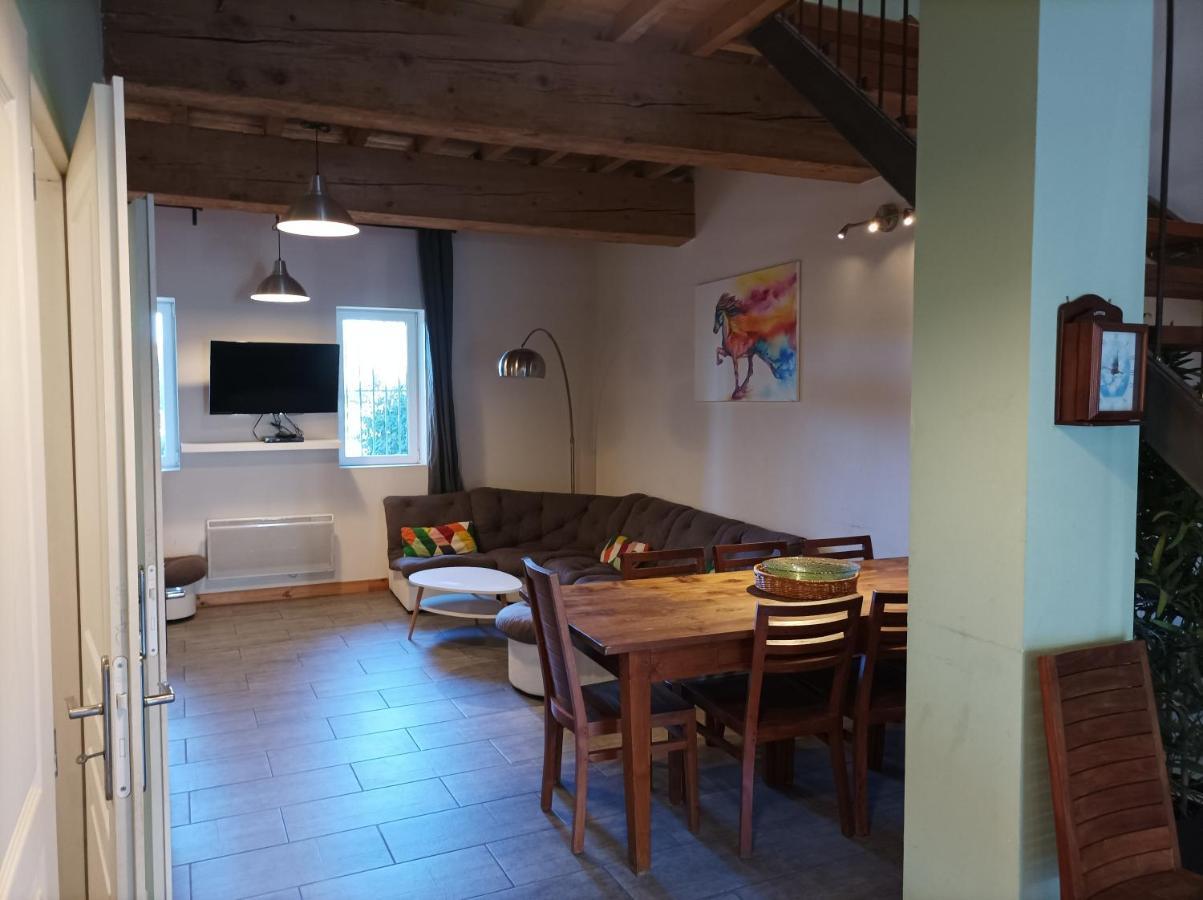 Domaine Le Piboul Villa Fontcouverte  Buitenkant foto