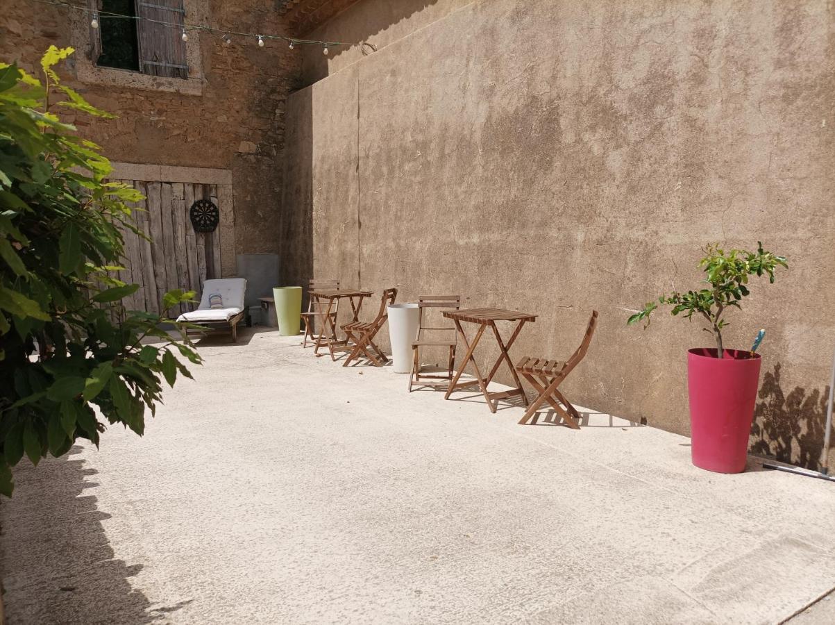 Domaine Le Piboul Villa Fontcouverte  Buitenkant foto